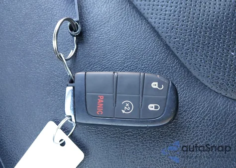 2023 Jeep Compass (Red) Edition 4X4 from USA, damaged, VIN 3C4NJDCNXPT543693